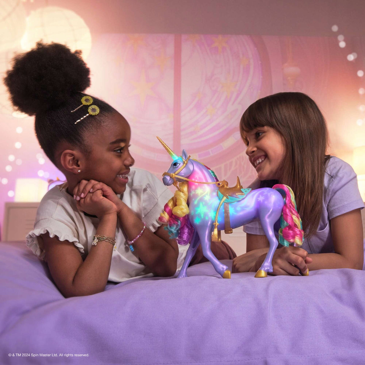 Unicorn Academy Figūrėlė – Vaivorykštinis, Šviečiantis Vienaragis „Wildstar“ su Garso Efektais, 29 cm