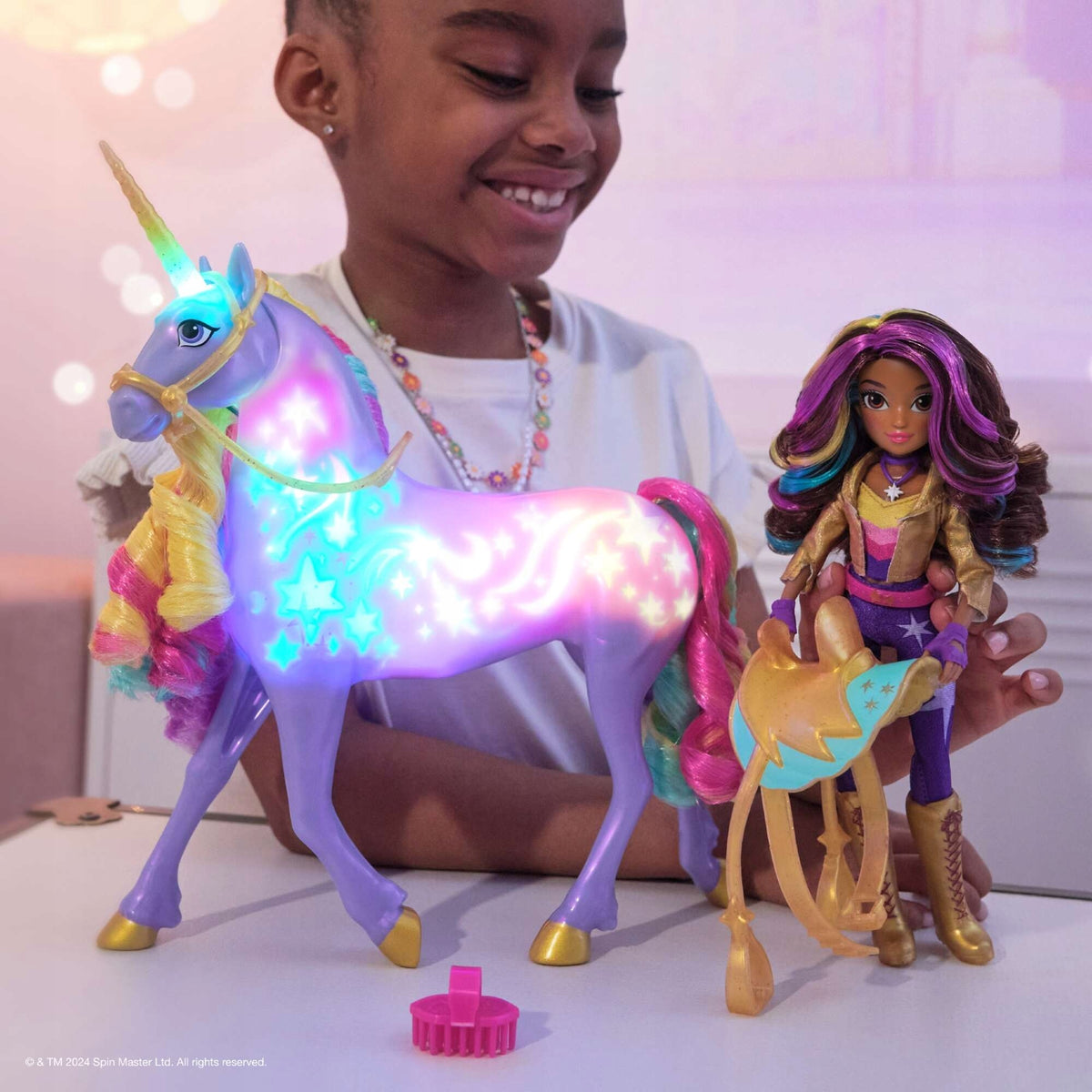 Unicorn Academy Figūrėlė – Vaivorykštinis, Šviečiantis Vienaragis „Wildstar“ su Garso Efektais, 29 cm