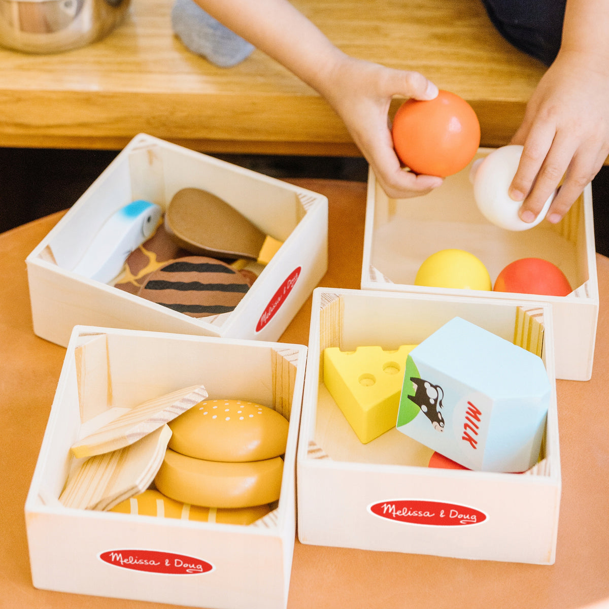 Medinis Maisto Produktų Rinkinys Melissa & Doug – 25 Elementų Vaisiai, Daržovės Ir Dėžutės