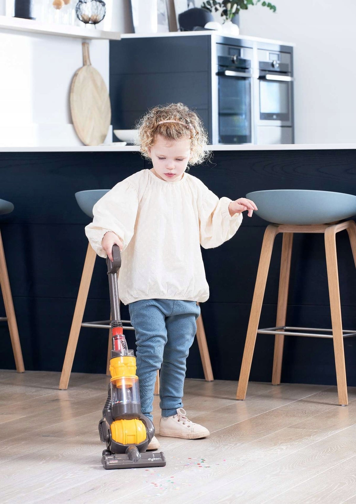 Dyson Vaikiškas Belaidis Dulkių Siurblys Ball – Casdon, Su Garso Efektu, 63 Cm