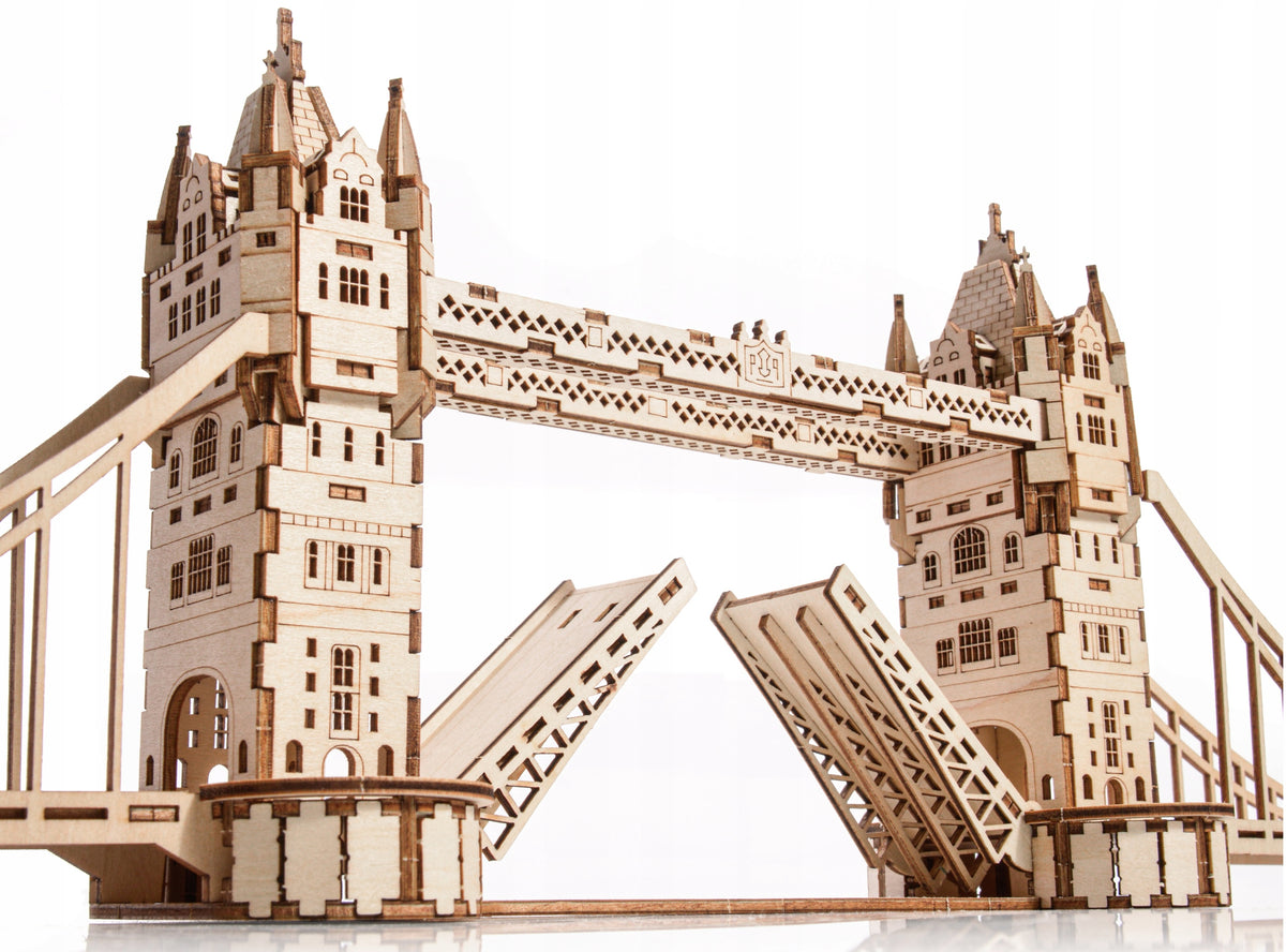 Medinė 3D dėlionė Tower Bridge – medinio tilto modelis dovanai