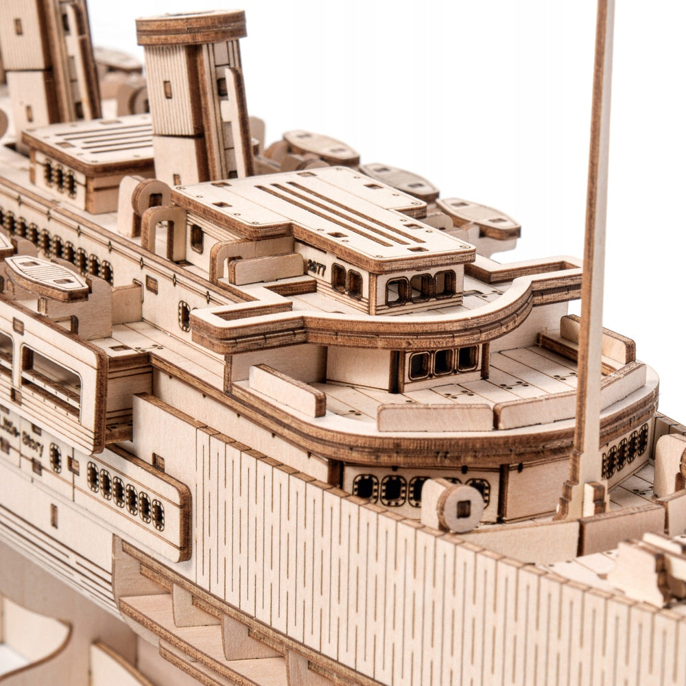 Medinis 3D Dėlionės Modelis – Laivas „Titanikas“