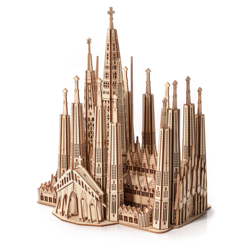 Medinis 3D Sagrada Familia Barselonos modelis – surenkama dėlionė iš faneros