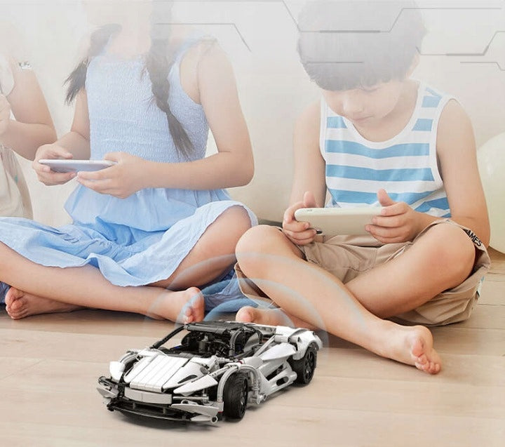 CaDA Konstruktorius – Nuotoliniu Būdu Valdomas Sportinis Automobilis „Storming Sport Car“, 30 cm, 402 Detalės, Dual Mode
