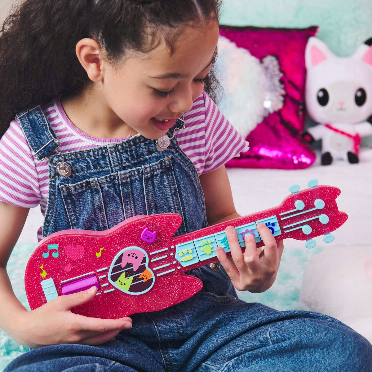 Gabi Kačių Namelis – Interaktyvi Kačiuko Ukulelė Gitara Vaikams su Garso Efektais
