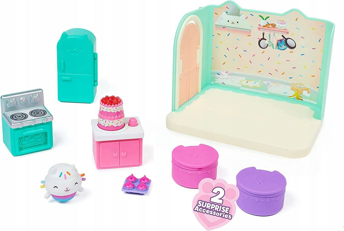 Gabi Kačių Namelis – Cakey Virtuvės Rinkinys su Figūrėle, Šaldytuvu ir Priedais