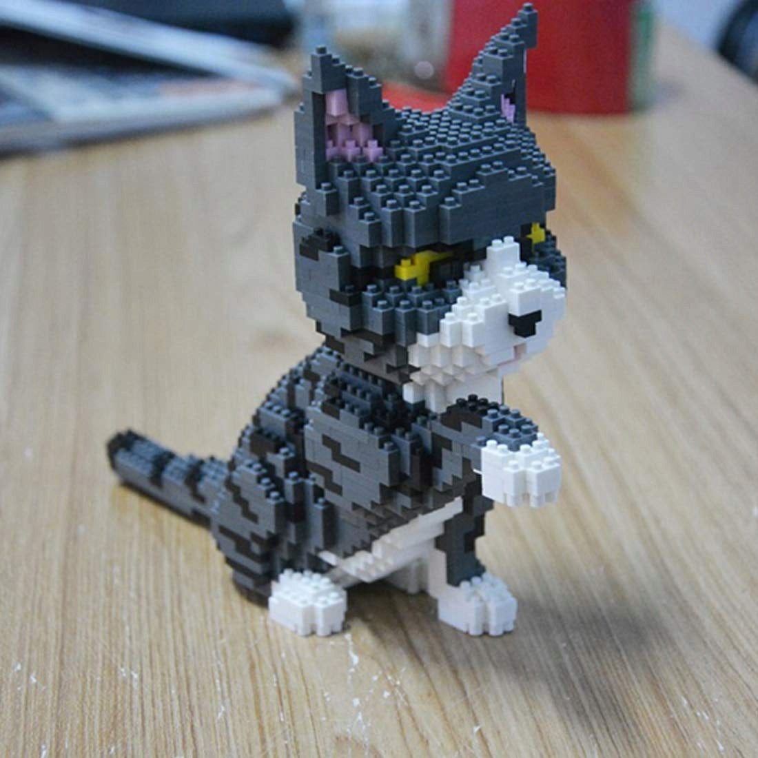 Balody Pilkos Katės Konstruktorius – 3D Mini Klocki Figūra, 1300 Detalių