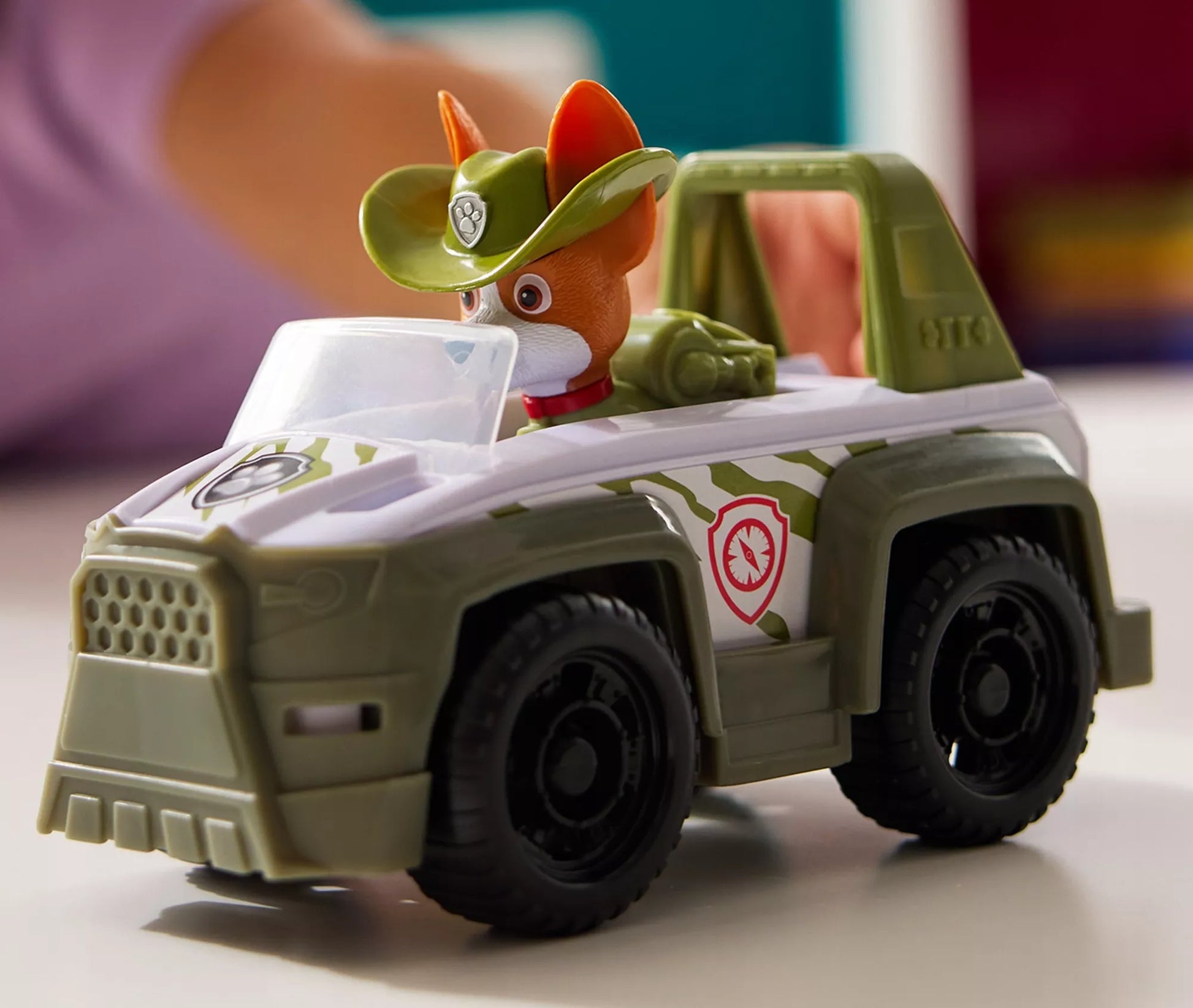 PAW PATROL TRACKER VISUREIGIS DŽIPAS + FIGŪRĖLĖ