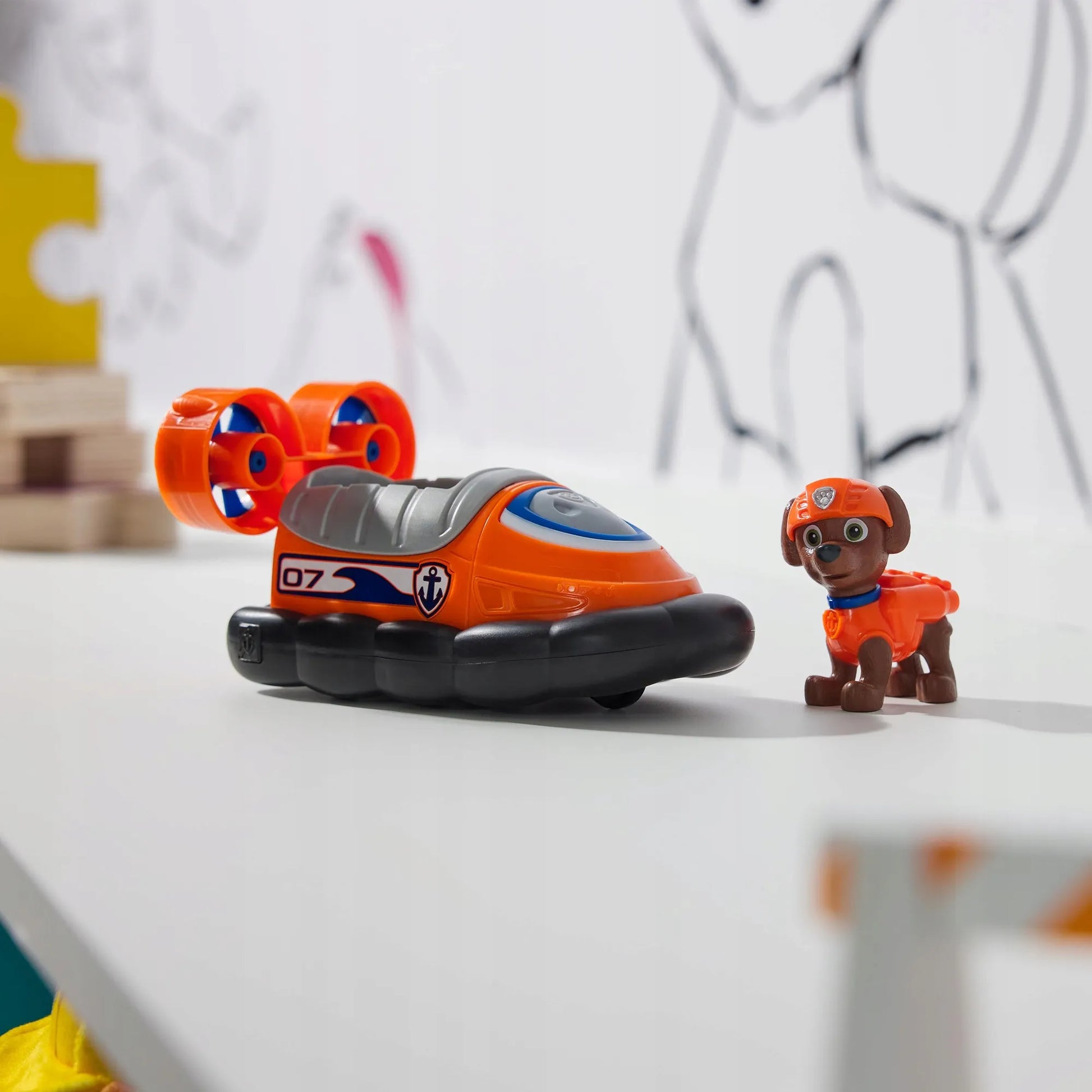 PAW Patrol Zuma oro pagalvės transporto priemonė Hovercraft + figūrėlė
