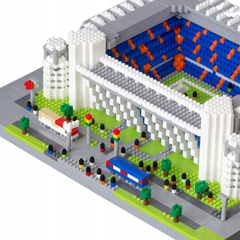 Futbolo Stadionas Santiago Bernabeu – 4500+ Dalių Konstruktorius Futbolo Sirgaliams