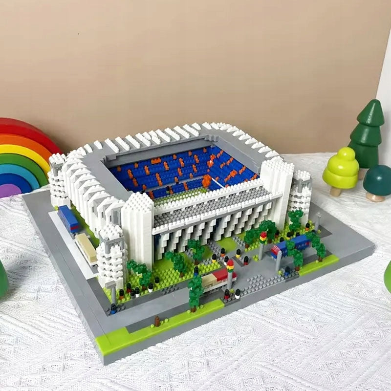 Futbolo Stadionas Santiago Bernabeu – 4500+ Dalių Konstruktorius Futbolo Sirgaliams