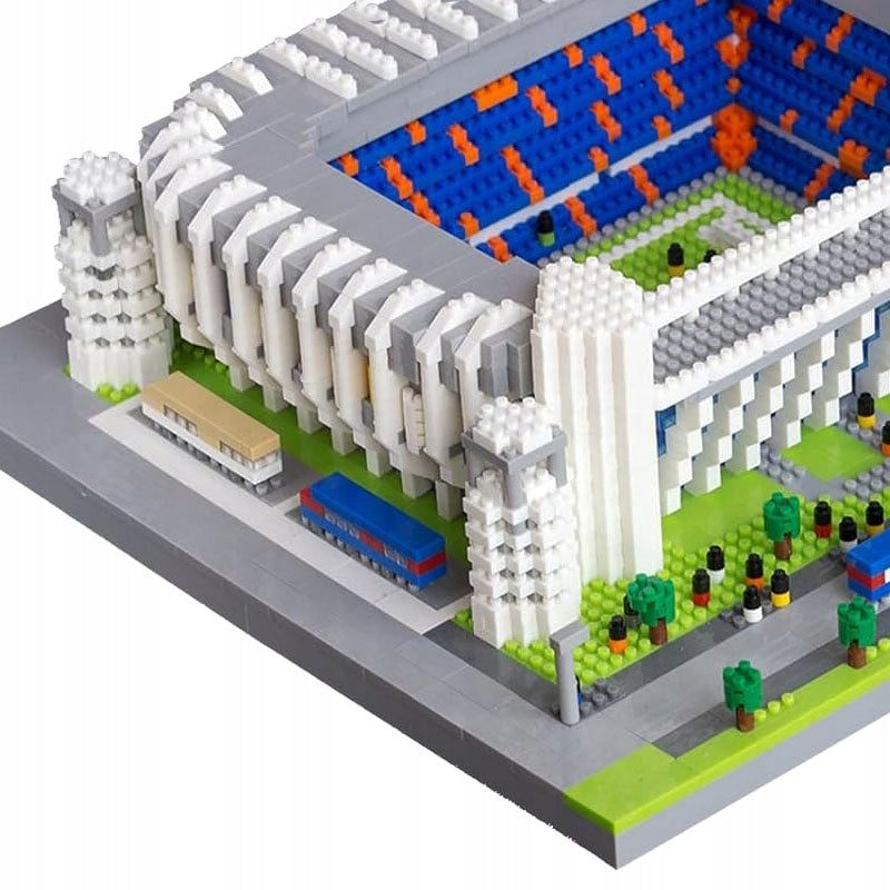 Futbolo Stadionas Santiago Bernabeu – 4500+ Dalių Konstruktorius Futbolo Sirgaliams