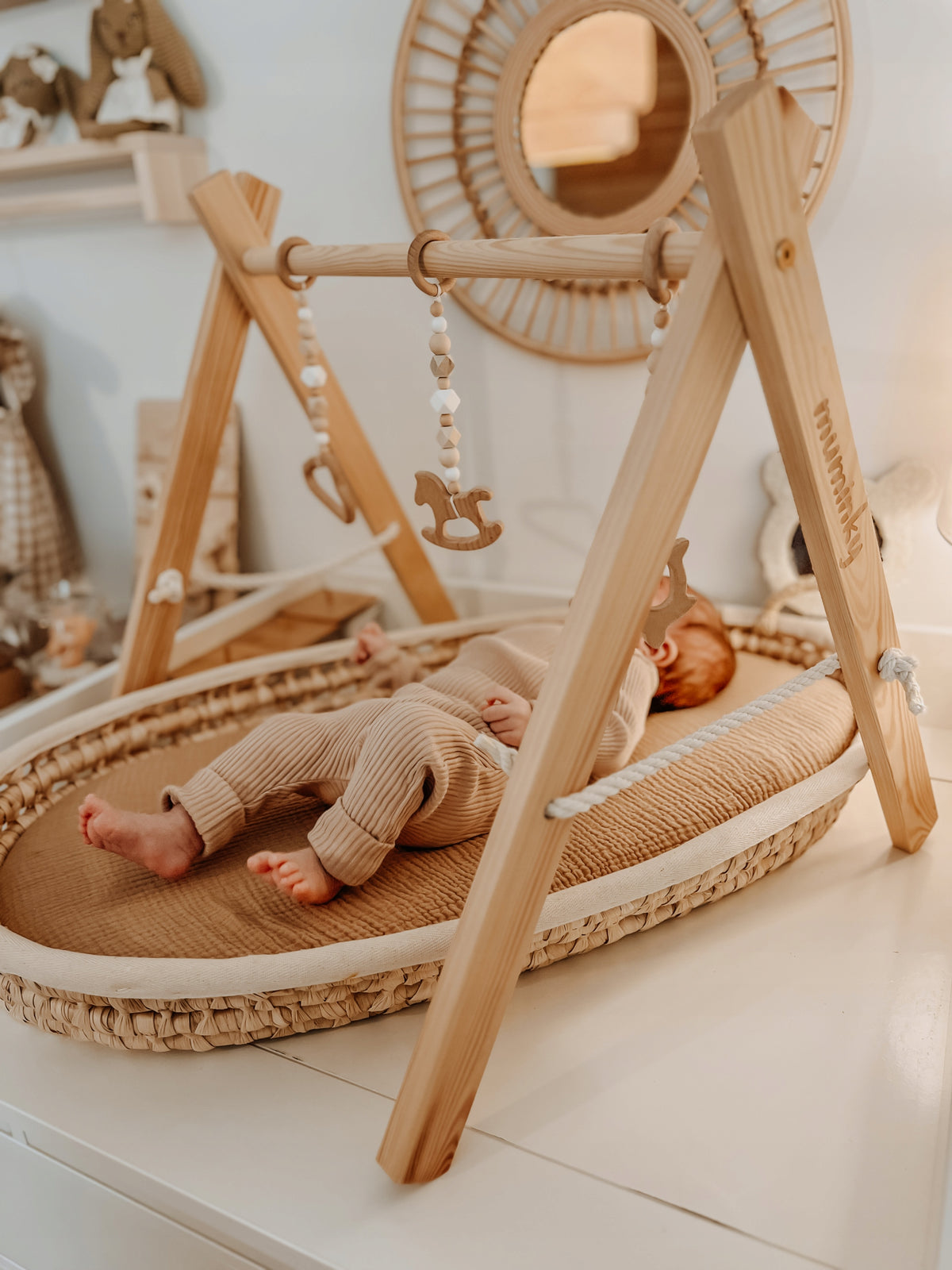 Medinis Edukacinis Gimnastikos Stovas Kūdikiams Baby Gym Muminky