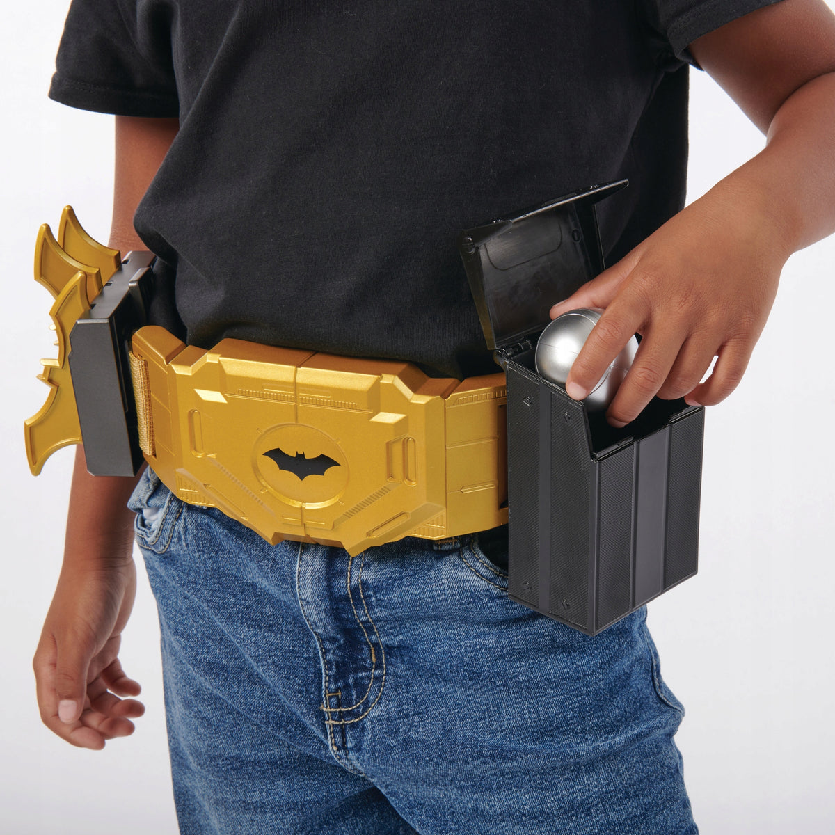 Betmeno Kaukė Ir Diržas Su Priedais – DC Comics Utility Belt Rinkinys