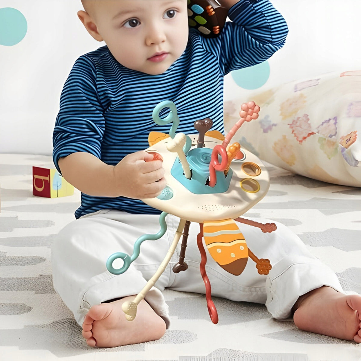 Montessori Sensorinis Žaislas – Kramtukas-Barškutis Lapė Su Virvelėmis