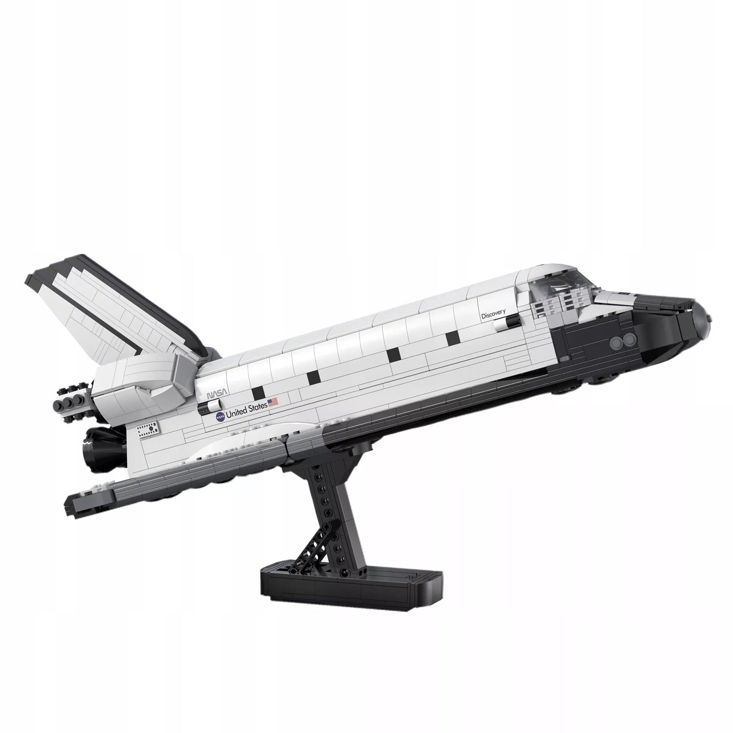 CaDA NASA erdvėlaivio Discovery modelio konstravimo rinkinys