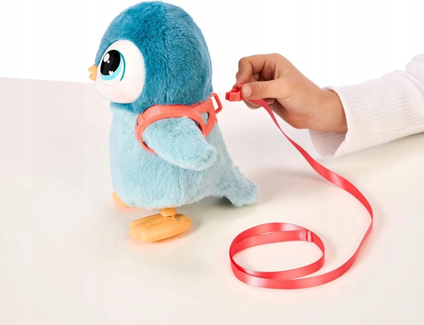 Interaktyvus vaikščiojantis pingvinas LITTLE LIVE PETS WADDLES