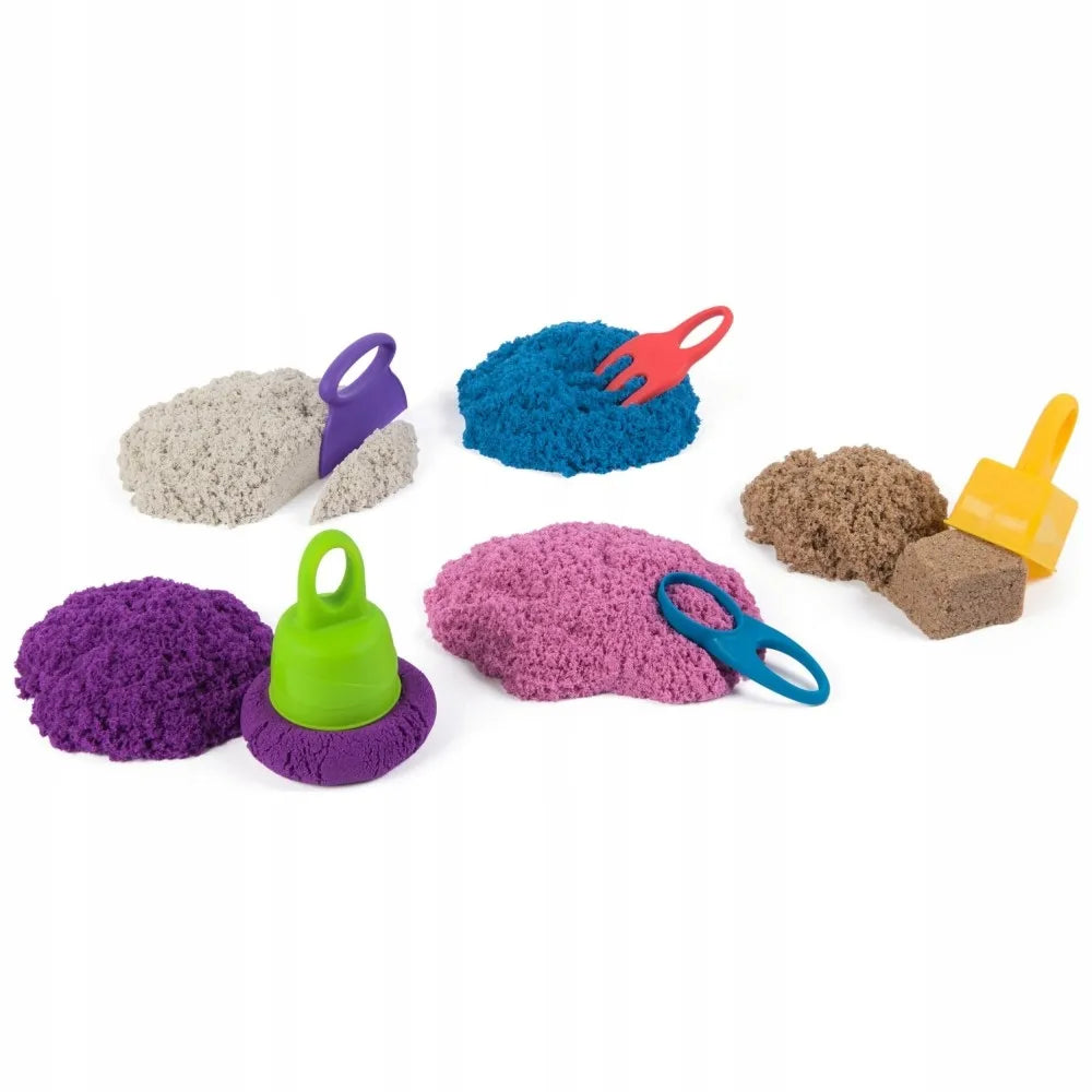 KINETIC SAND kinetinio smėlio rinkinys lagaminėlis su įrankiais 5 spalvos 907g