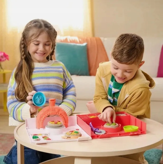 Kinetinio smėlio rinkinys picai gaminti su priedais Making Pizza Kinetic Sand