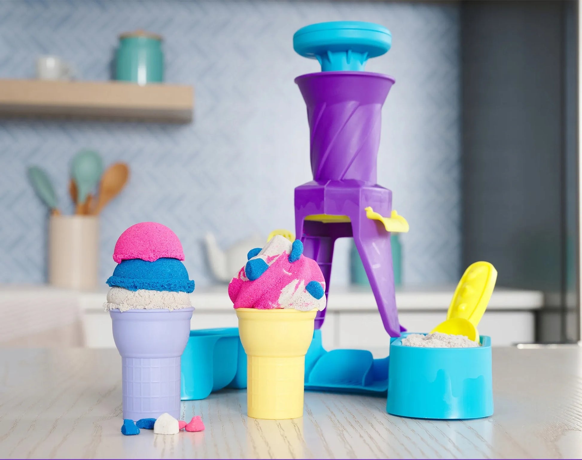 Kinetinis smėlis rinkinys KINETIC SAND ledų gaminimo mašina + priedai