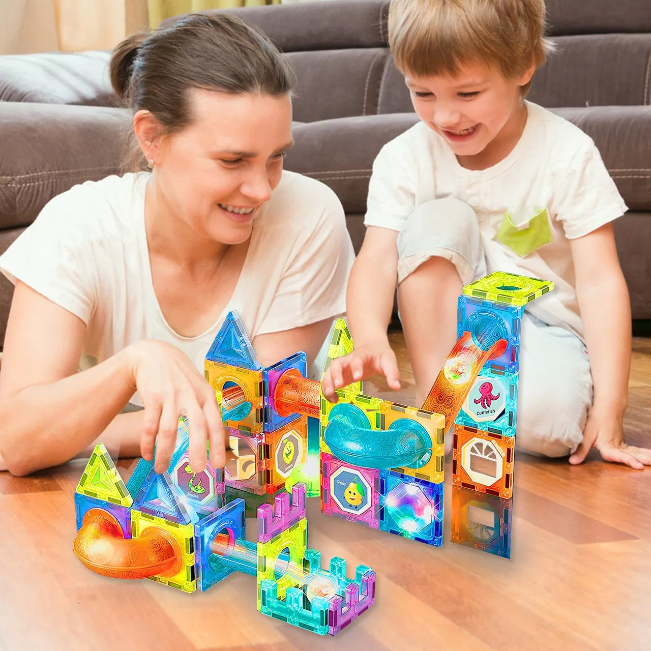 Magnetinės kaladėlės 3D konstruktorius su LED šviesomis ir rutuliukų trasa