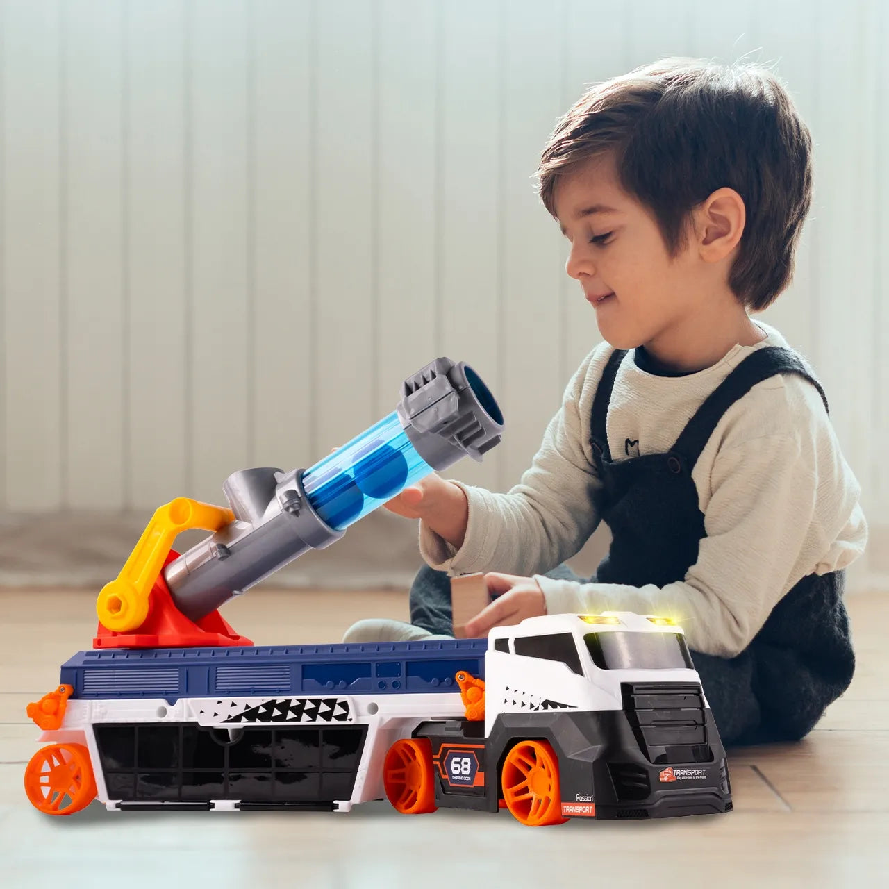 MalPlay sunkvežimis su automobilių ir kamuoliukų leidimo funkcija, šviesos bei garso efektai
