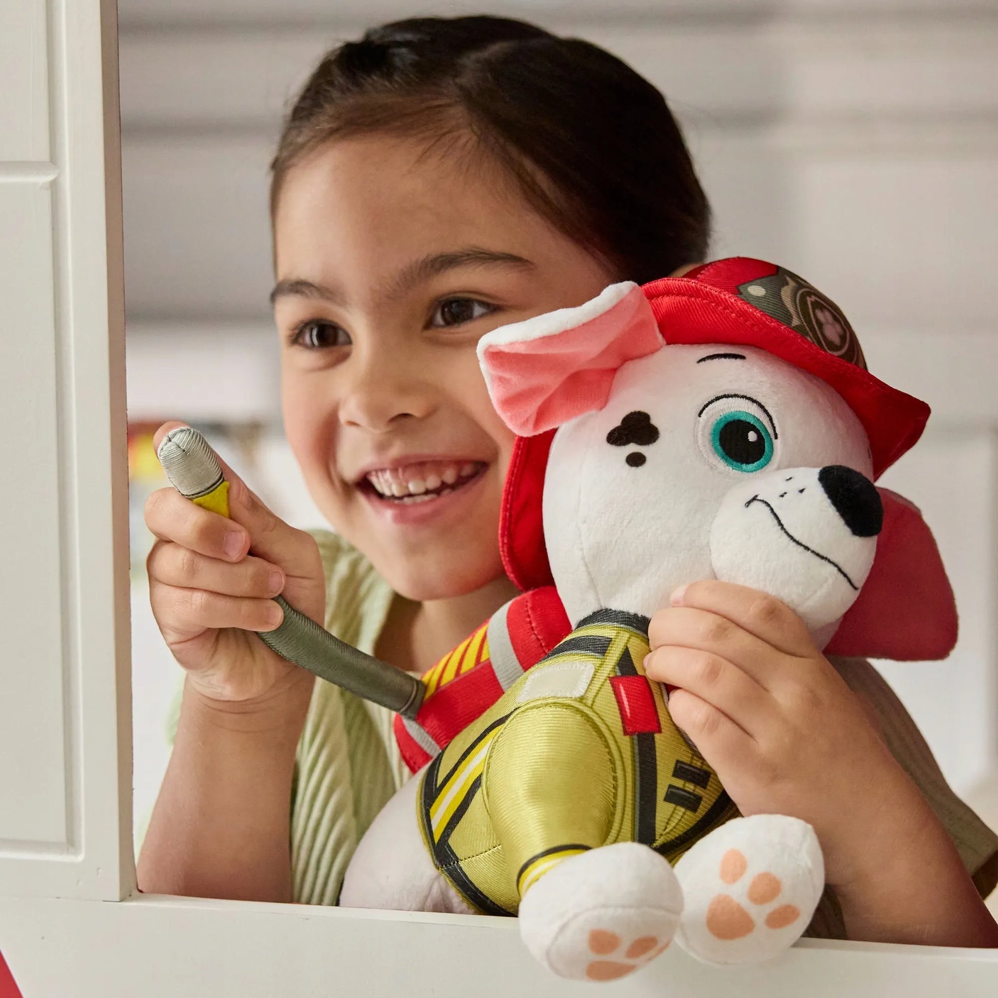 PAW PATROL MARSHALL PLIUŠINIS ŽAISLAS FIRE RESCUE DIDELIS 25 CM