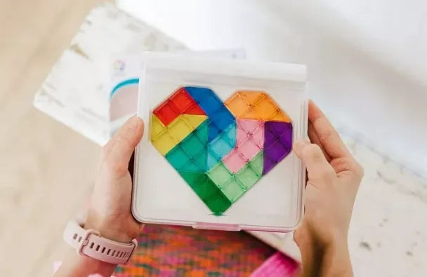 Širdelės formos galvosūkis IQ Love