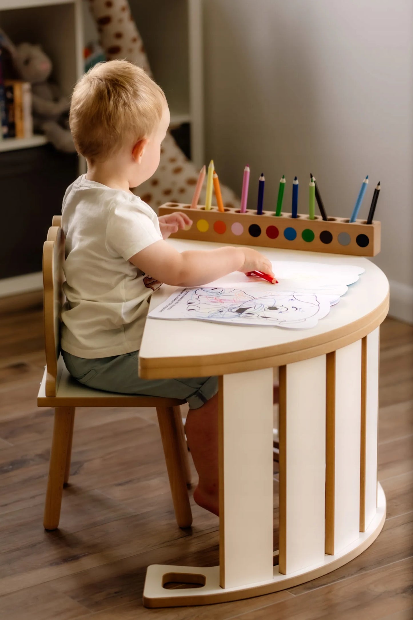 Stalviršis Obubu vaikų supynėms, baltas, Montessori staliukas
